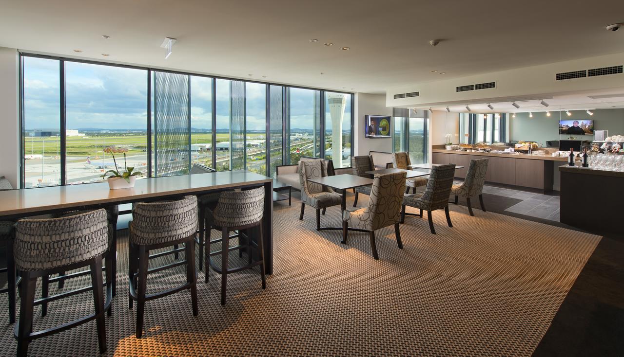 Pullman Brisbane Airport Otel Dış mekan fotoğraf The lounge at Changi Airport